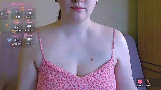 ChubbyMaia online show from 03-08-25, 09:06