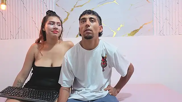 Snapshot of Annyeli chatting on 02-10-26, 10:25 Annyeli online show from 02-10-26, 10:25