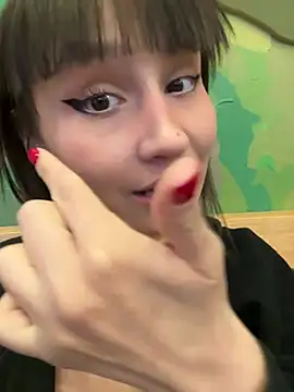 bigbabykiki online show from 02-04-25, 06:46