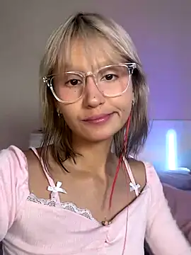 bigbabykiki online show from 09-10-25, 06:35