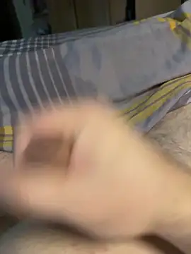 Snapshot of Gartengolem chatting on 11-23-25, 07:24 Gartengolem online show from 11-23-25, 07:24