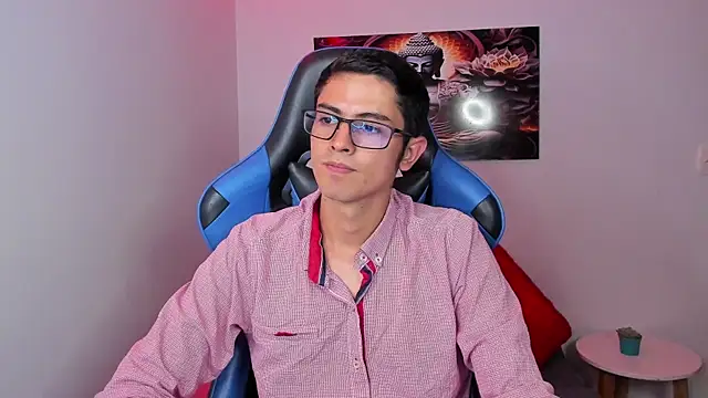 Snapshot of Ethan_Sai___ chatting on 02-27-25, 01:38 Ethan Sai online show from 02-27-25, 01:38