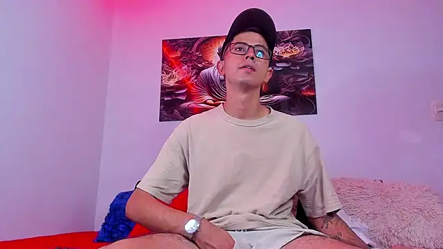 Snapshot of Ethan_Sai___ chatting on 10-18-25, 04:15 Ethan Sai online show from 10-18-25, 04:15