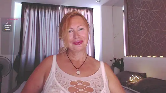 Snapshot of _Monika_sun_ chatting on 05-03-26, 01:22 Monika sun online show from 05-03-26, 01:22
