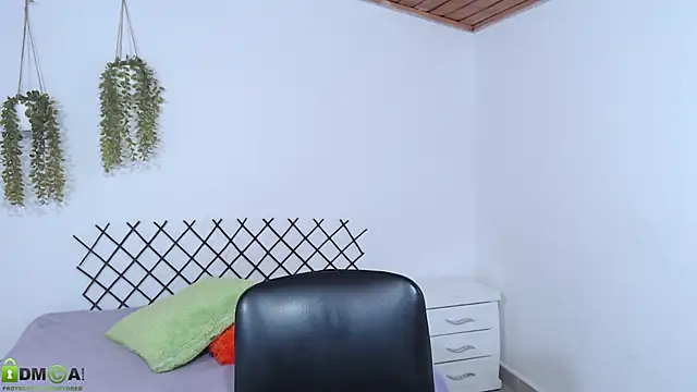 karla charloby online show from 09-12-25, 05:46