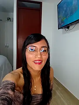 SophieBaker   online show from 03-12-25, 01:03