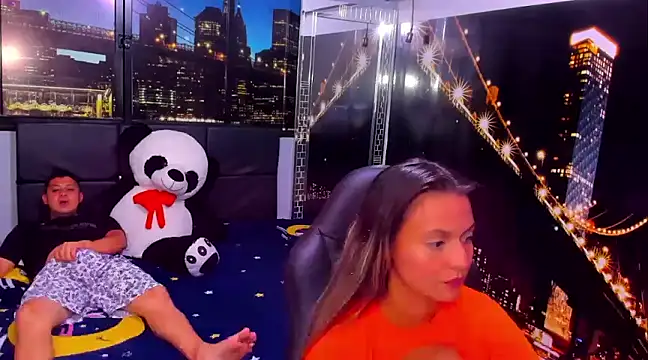 ValentinaAndTerry online show from 01-07-25, 04:50