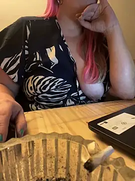 Popinasq online show from 04-22-26, 01:08