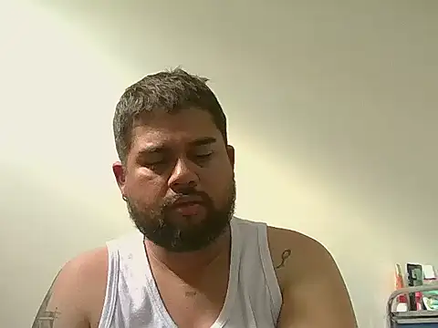 Snapshot of GABRIELGARCIA1313 chatting on 02-23-26, 09:01 GABRIELGARCIA1313 online show from 02-23-26, 09:01