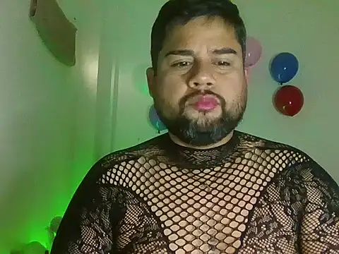 Snapshot of GABRIELGARCIA1313 chatting on 07-18-26, 09:29 GABRIELGARCIA1313 online show from 07-18-26, 09:29