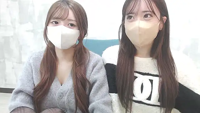 Snapshot of LOVE_MOMO_LOVE chatting on 02-15-25, 11:50 LOVE MOMO LOVE online show from 02-15-25, 11:50