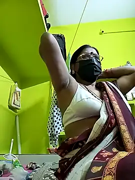 Snapshot of Tamil_yamuna_hindi chatting on 12-16-24, 07:04 Tamil yamuna hindi online show from 12-16-24, 07:04