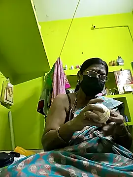 Snapshot of Tamil_yamuna_hindi chatting on 01-08-25, 10:48 Tamil yamuna hindi online show from 01-08-25, 10:48