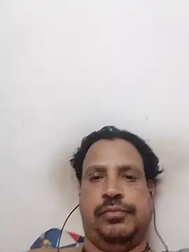 Snapshot of Raj1043 chatting on 01-05-25, 08:10 Raj1043 online show from 01-05-25, 08:10