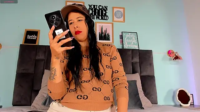 DulceAurora   online show from 03-14-25, 02:53