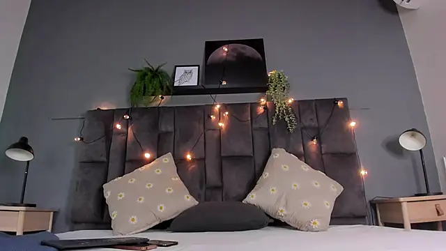 DulceAurora   online show from 02-06-26, 02:49