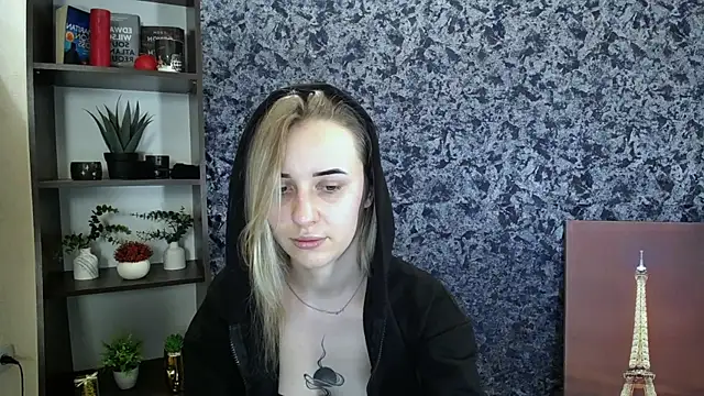  Nicole new online show from 02-15-26, 02:47