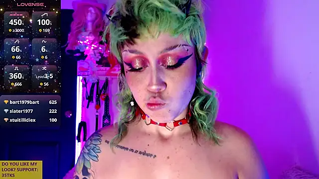 Snapshot of rosse_ivy chatting on 12-05-24, 06:44 rosse ivy online show from 12-05-24, 06:44