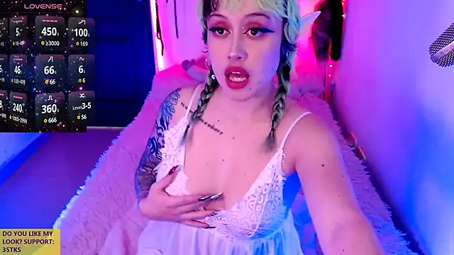 Snapshot of rosse_ivy chatting on 02-04-25, 04:08 rosse ivy online show from 02-04-25, 04:08