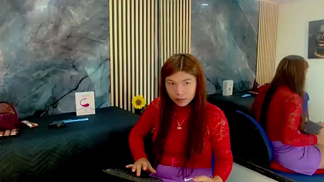 Isalombardi online show from 03-13-25, 01:18