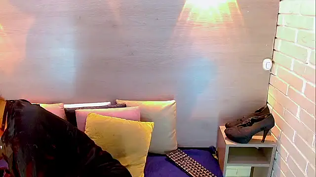 Isalombardi online show from 01-10-26, 03:41