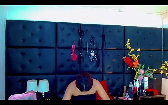 Snapshot of Isalombardi chatting on 04-08-26, 02:22 Isalombardi online show from 04-08-26, 02:22