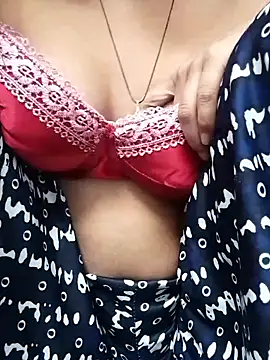 Snapshot of Soniya_Cutee chatting on 01-22-25, 11:01 Soniya Cutee online show from 01-22-25, 11:01