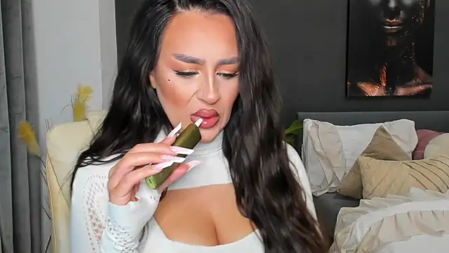 Sonia  Rey online show from 02-19-26, 06:15