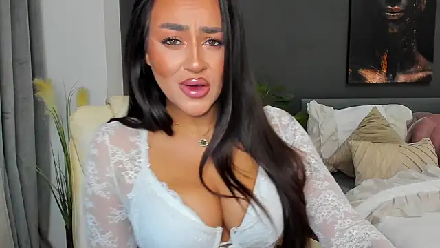 Sonia  Rey online show from 03-31-26, 05:41