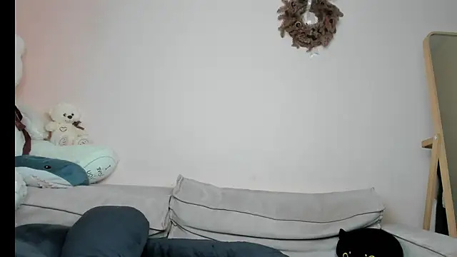 Snapshot of daeneryy chatting on 01-13-25, 03:23 daeneryy online show from 01-13-25, 03:23