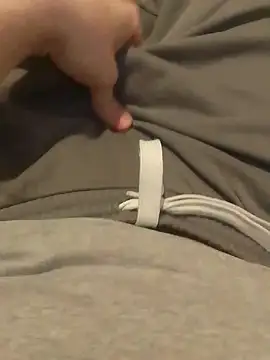 krissraw online show from 02-09-25, 03:56