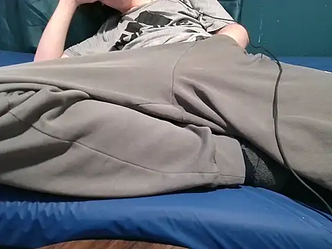 krissraw online show from 11-28-25, 06:27