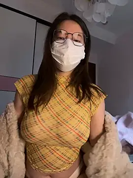 Ustellaaaaa online show from 01-14-25, 09:24