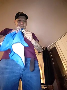 Snapshot of Boss199971 chatting on 11-28-25, 10:51 Boss199971 online show from 11-28-25, 10:51