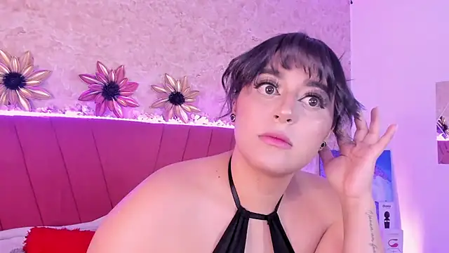 LorenaStevens online show from 01-31-25, 01:33