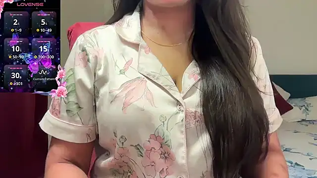 Snapshot of nandini_7 chatting on 10-05-25, 05:44 nandini 7 online show from 10-05-25, 05:44