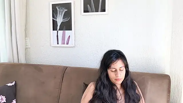 Blue butterfly online show from 03-11-25, 05:13