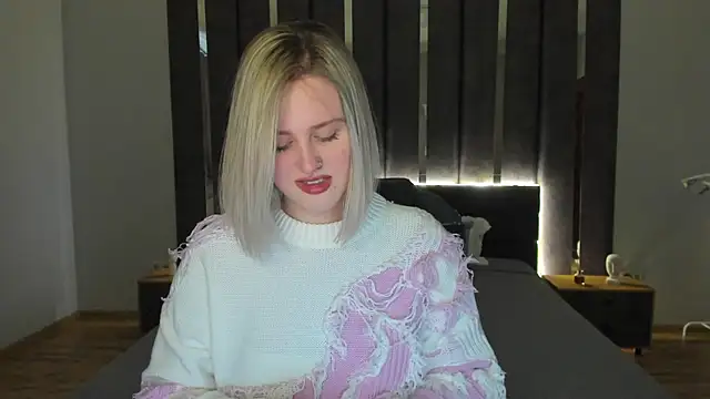 Snapshot of _Sarah_Soul_ chatting on 12-31-24, 06:59 Sarah Soul online show from 12-31-24, 06:59