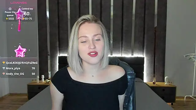 Snapshot of _Sarah_Soul_ chatting on 01-06-25, 04:36 Sarah Soul online show from 01-06-25, 04:36