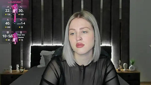 Snapshot of _Sarah_Soul_ chatting on 01-26-25, 12:48 Sarah Soul online show from 01-26-25, 12:48