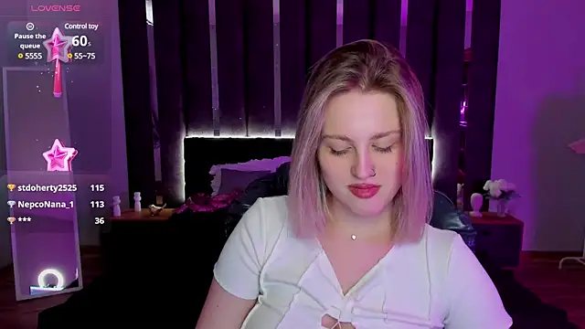 Snapshot of _Sarah_Soul_ chatting on 03-15-25, 03:51 Sarah Soul online show from 03-15-25, 03:51