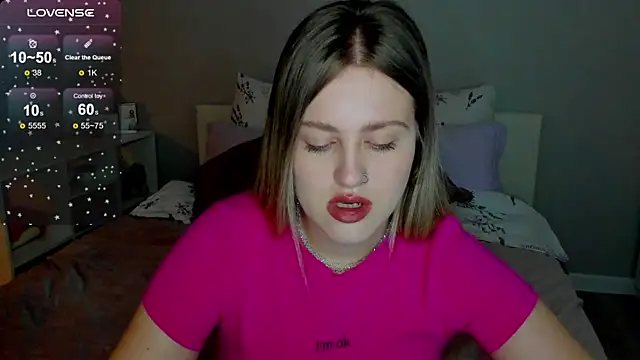 Snapshot of _Sarah_Soul_ chatting on 10-07-25, 12:08 Sarah Soul online show from 10-07-25, 12:08