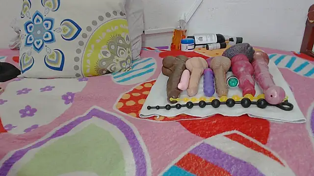 gina lis online show from 12-16-24, 02:27