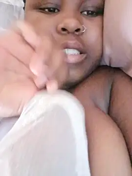 Dark Berry 26 online show from 01-18-25, 01:40