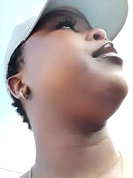 Dark Berry 26 online show from 02-08-25, 07:26