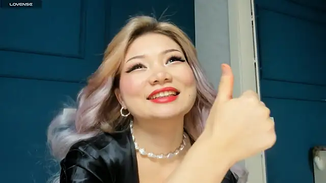 Snapshot of Xiao_Mei_ chatting on 12-29-24, 02:27 Xiao Mei  online show from 12-29-24, 02:27
