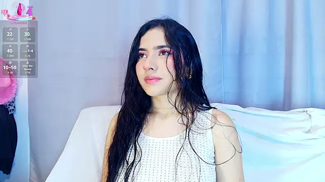 adara johnson   online show from 11-20-25, 11:54