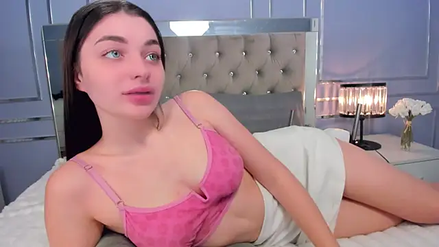 AngelinaWett online show from 01-22-25, 07:25