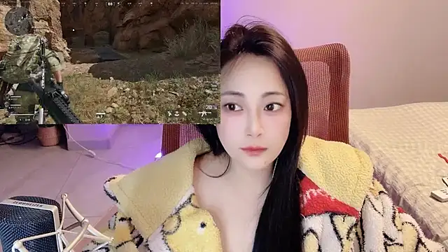 Daisy-77 online show from 04-20-26, 11:46