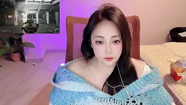 Snapshot of Daisy-77 chatting on 04-29-26, 01:04 Daisy-77 online show from 04-29-26, 01:04